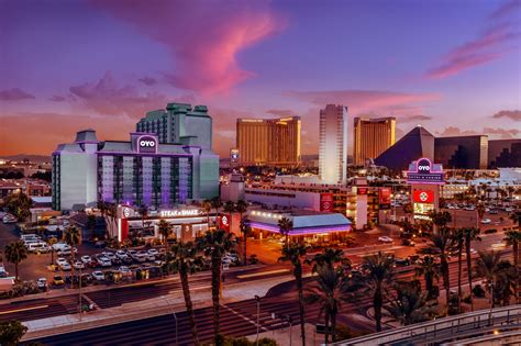 oyo hotel las vegas strip.